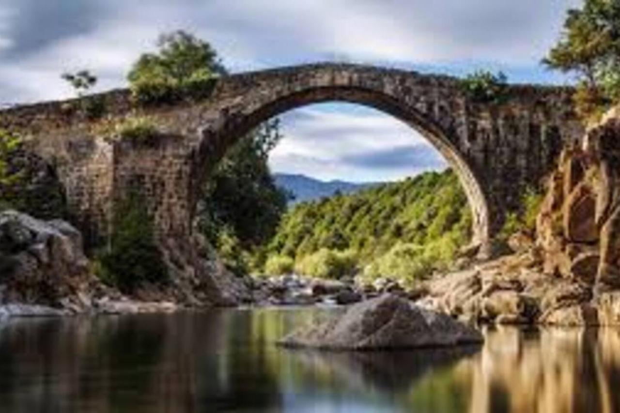 CASITA CON ENCANTO en la SIERRA DE GREDOS, CANDELEDA Exterior foto